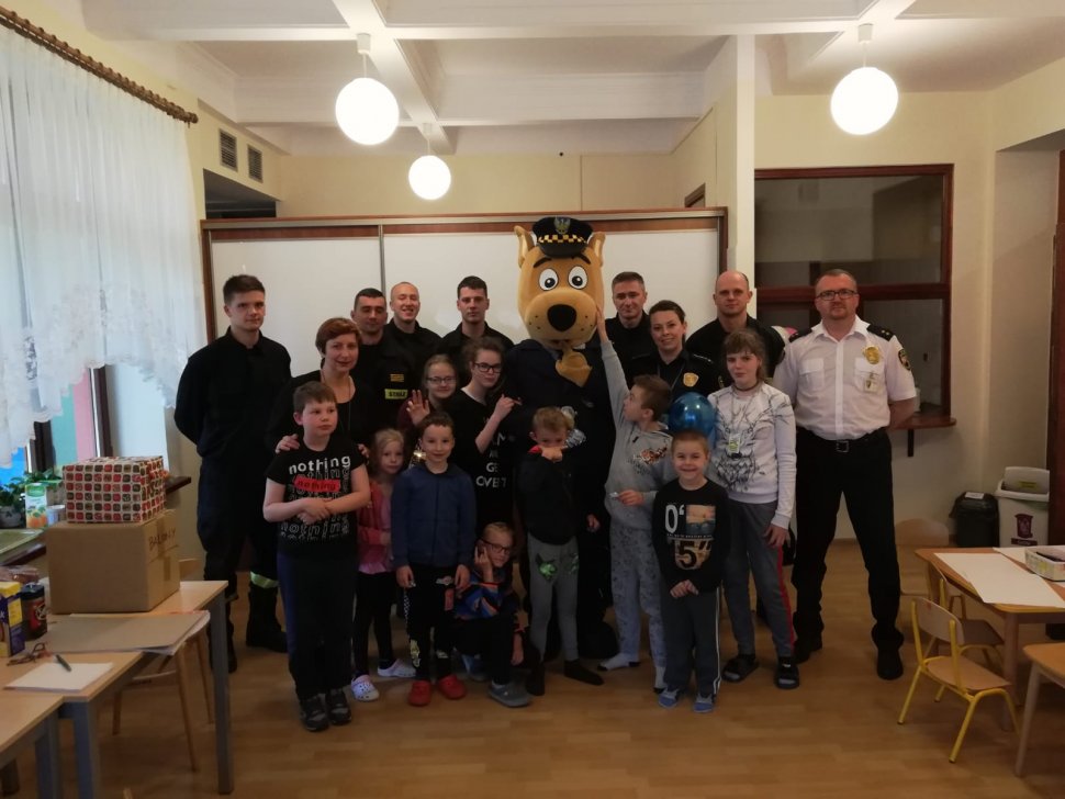 Mundurowe spotkanie z okazji Dnia Dziecka