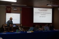 Policjanci na debacie