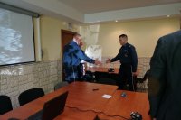 I Zastępca Komendanta Miejskiego gratuluje Zastępcy Komendanta KP III objęcia stanowiska