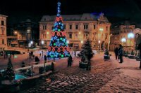 Plac Chrobrego w Bielsku-Białej zimą