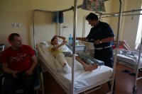 Policjanci spotkali się z małymi pacjentami