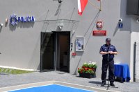 na zdjęciu komendant katowickiej komendy wojewódzkiej podczas przemówienia