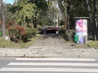 Okolica przejścia podziemnego pod torowiskiem w Czechowicach-Dziedzicach pomiędzy ulicami Hutniczą i Kolejową.