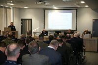 Zastępca Komendanta Wojewódzkiego Policji w Katowicach Artur Bednarek podczas wystąpienia na odprawie rocznej w KMP w Bielsku-Białej 2020 r.