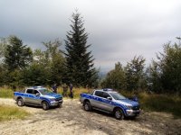 Policjanci podczas działań pn. Bezpieczny Las w Beskidach