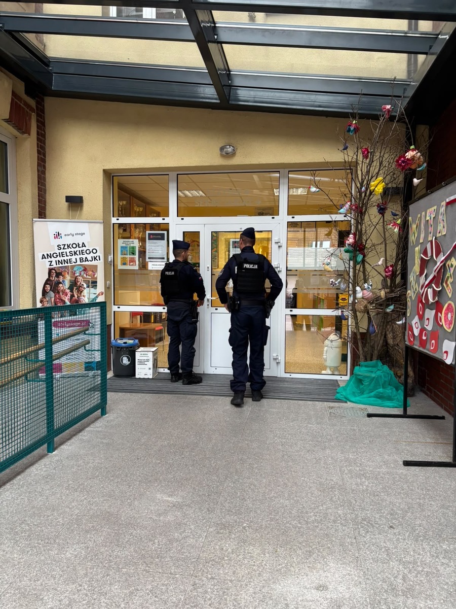 Zwiększone działania Policji i Straży Miejskiej w szkołach w Bielsku-Białej
